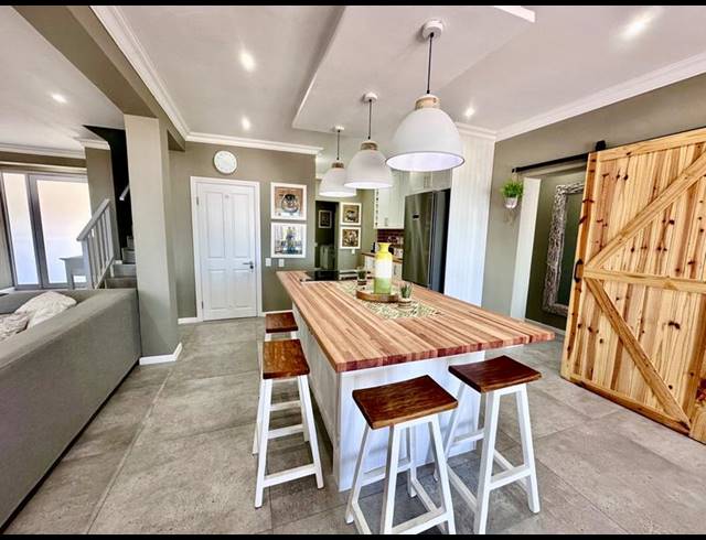 4 BEDROOM PROPERTY TO RENT IN PINNACLE POINT GOLF ESTATE